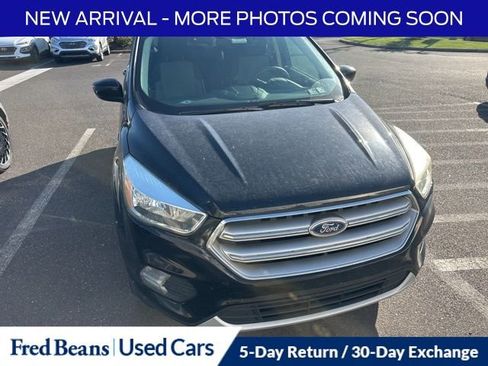 Used 2017 Ford Escape SE AWD/4WD image 16