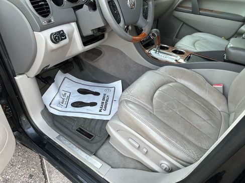 Used 2012 Buick Enclave Leather AWD/4WD image 10