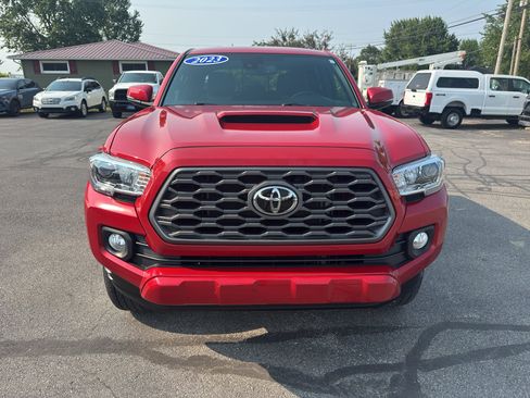 Used 2023 Toyota Tacoma TRD Sport AWD/4WD image 7