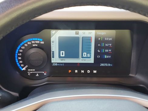 Used 2023 Ford Bronco Wildtrak image 14