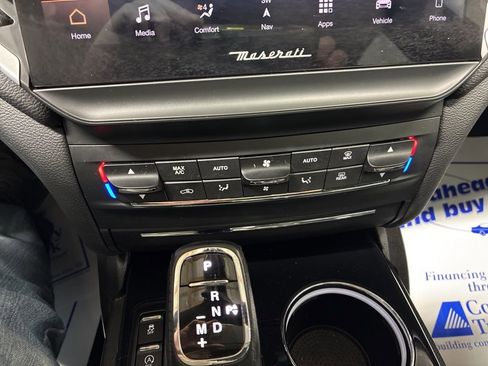 Used 2023 Maserati Ghibli Modena image 19