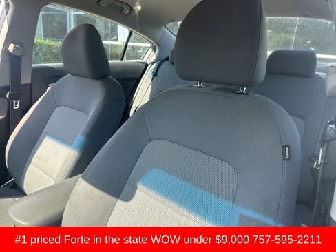 Used 2018 Kia Forte LX FWD image 9
