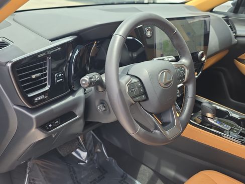 Used 2025 Lexus NX 250 FWD w/ Cold Area Package image 23