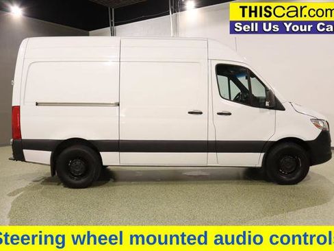 Used 2021 Mercedes-Benz Sprinter 2500 image 8