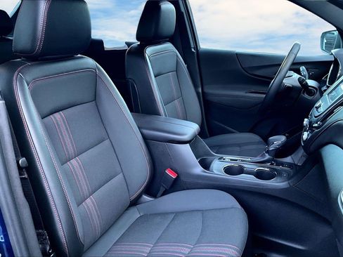 Used 2023 Chevrolet Equinox RS image 21