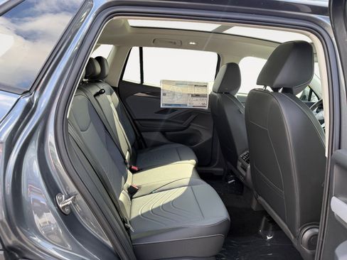 New 2026 Volkswagen Tiguan SE AWD/4WD image 18