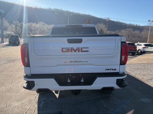 Used 2021 GMC Sierra 1500 AT4 w/ AT4 Premium Package image 7