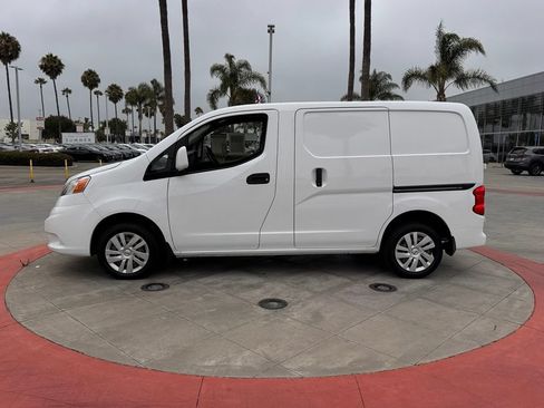 Used 2019 Nissan NV200 SV w/ Navigation Package FWD image 5