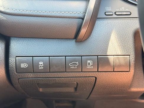 Used 2024 Toyota Camry SE w/ Convenience Package FWD image 24