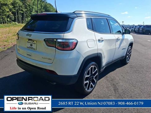Used 2018 Jeep Compass Limited AWD/4WD image 3
