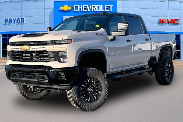 New 2026 Chevrolet Silverado 2500 Custom w/ Custom Value Package AWD/4WD image 2