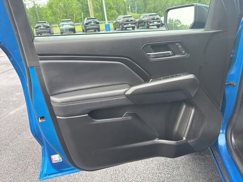 Used 2024 Chevrolet Colorado LT w/ LT Convenience Package AWD/4WD image 14