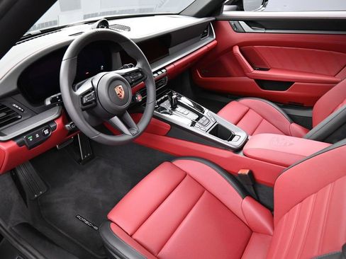 New 2025 Porsche 911 Carrera image 4