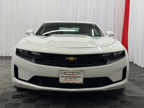 Used 2021 Chevrolet Camaro LT RWD image 7