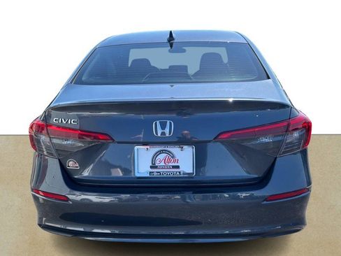 Used 2024 Honda Civic LX image 5