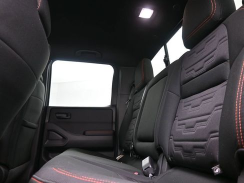New 2026 Nissan Frontier PRO-4X w/ Pro-4x Convenience Package AWD/4WD image 11
