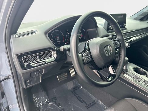 Used 2024 Honda Civic Sport image 17