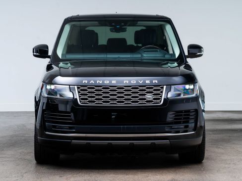 Used 2019 Land Rover Range Rover HSE AWD/4WD image 2