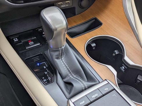 Used 2022 Lexus RX 350 FWD w/ Premium Package image 32