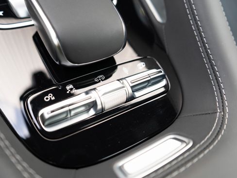 Used 2022 Mercedes-Benz GLE 63 AMG S image 39