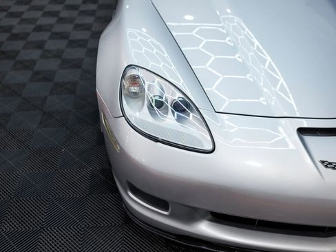 Used 2010 Chevrolet Corvette Grand Sport image 9