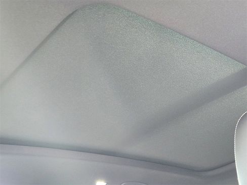 New 2026 Volkswagen Atlas Cross Sport SEL R-Line image 19