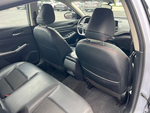 Used 2024 Nissan Altima 2.5 SR FWD image 23
