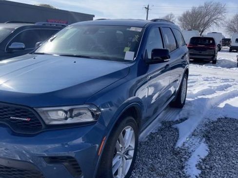 Used 2025 Dodge Durango GT image 1