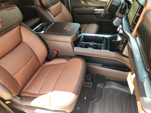 New 2026 Ford F350 King Ranch w/ Chrome Package AWD/4WD image 14