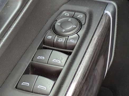 Used 2023 Chevrolet Silverado 2500 LTZ w/ LTZ Convenience Package image 30