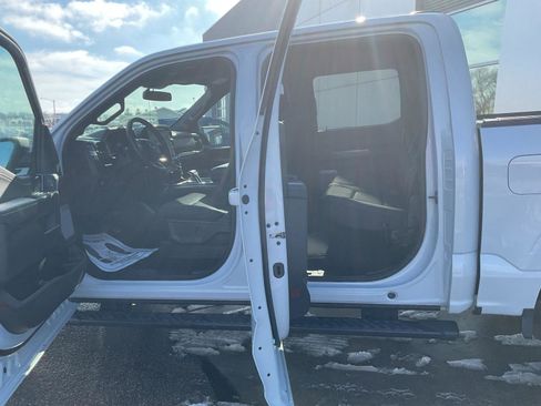 Used 2022 Ford F150 XLT w/ Equipment Group 302A High image 24