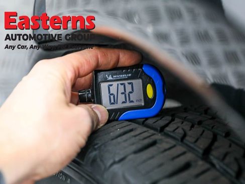 Used 2024 Nissan Ariya AWD image 30