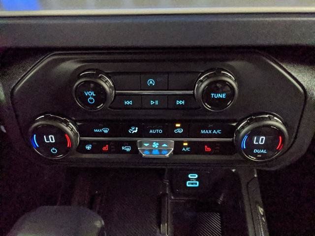 Used 2025 Ford Bronco Outer Banks AWD/4WD image 10