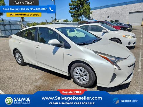 Used 2016 Toyota Prius Two w/ Preferred Accessory Package FWD image 5