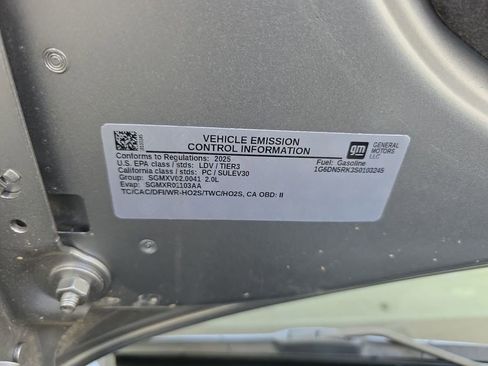 Used 2025 Cadillac CT5 Premium Luxury RWD image 36