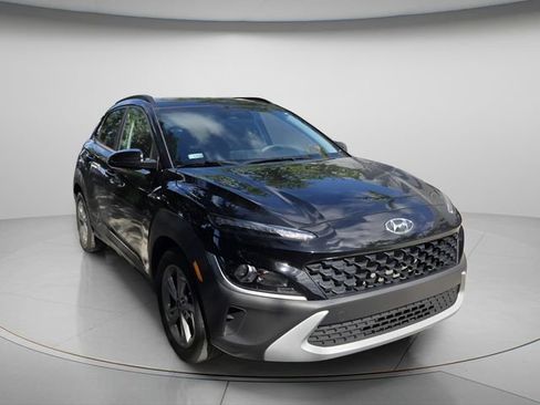 Used 2023 Hyundai Kona SEL w/ Convenience Package image 4