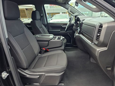 Used 2025 Chevrolet Silverado 1500 LT AWD/4WD image 40