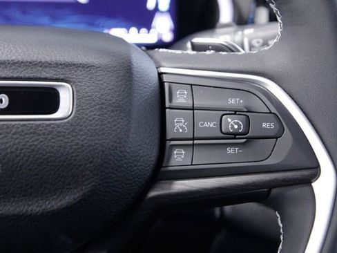 Used 2024 Jeep Grand Cherokee Limited 4xe image 26