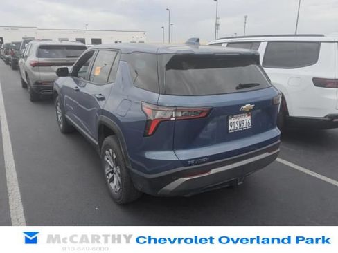 Used 2025 Chevrolet Equinox LT FWD image 5