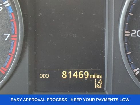 Used 2018 Toyota RAV4 LE w/ All Weather Liner Package image 39