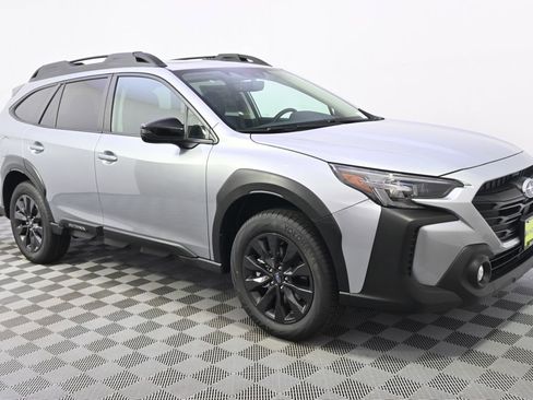Certified 2025 Subaru Outback Onyx Edition image 8