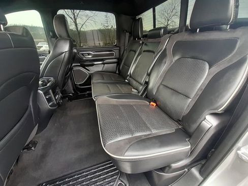 Used 2022 RAM 1500 Laramie AWD/4WD image 43