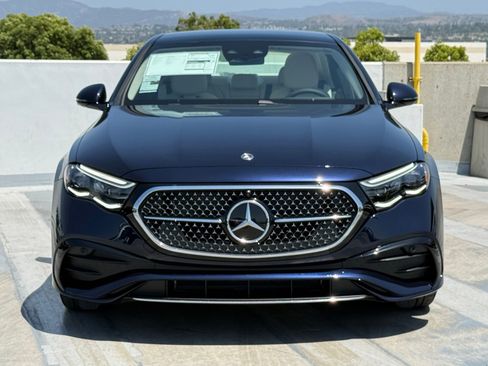 New 2026 Mercedes-Benz E 450 4MATIC Sedan image 4