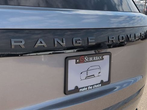 New 2026 Land Rover Range Rover Long Wheelbase SE AWD/4WD image 12