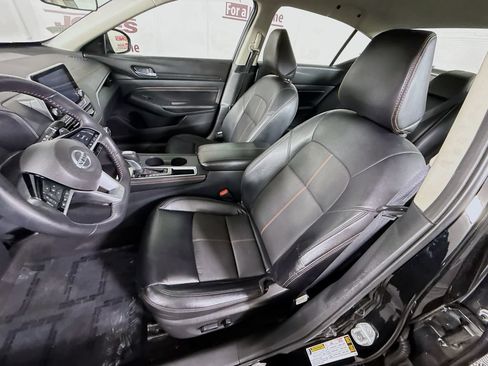 Used 2021 Nissan Altima 2.5 SR FWD image 23