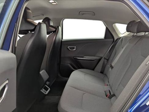 Used 2025 Kia K4 FWD image 17