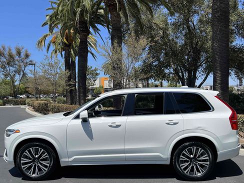 Used 2022 Volvo XC90 T5 Momentum AWD/4WD image 19