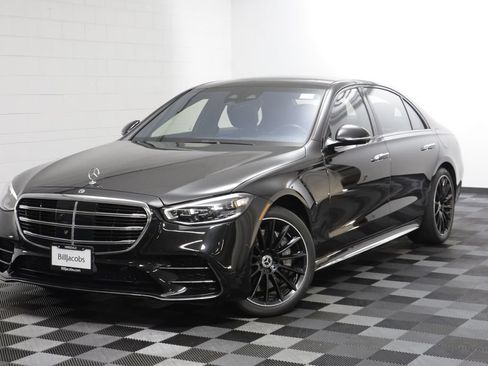 Used 2023 Mercedes-Benz S 580e 4MATIC Sedan image 1