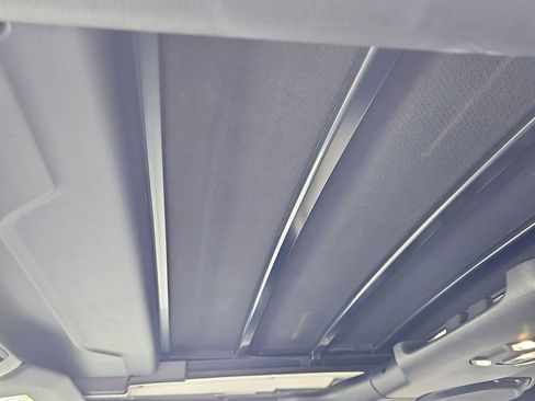 Used 2021 Jeep Wrangler Unlimited Sahara w/ Cold Weather Group image 11