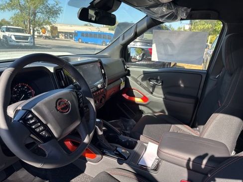 New 2025 Nissan Frontier PRO-4X image 14